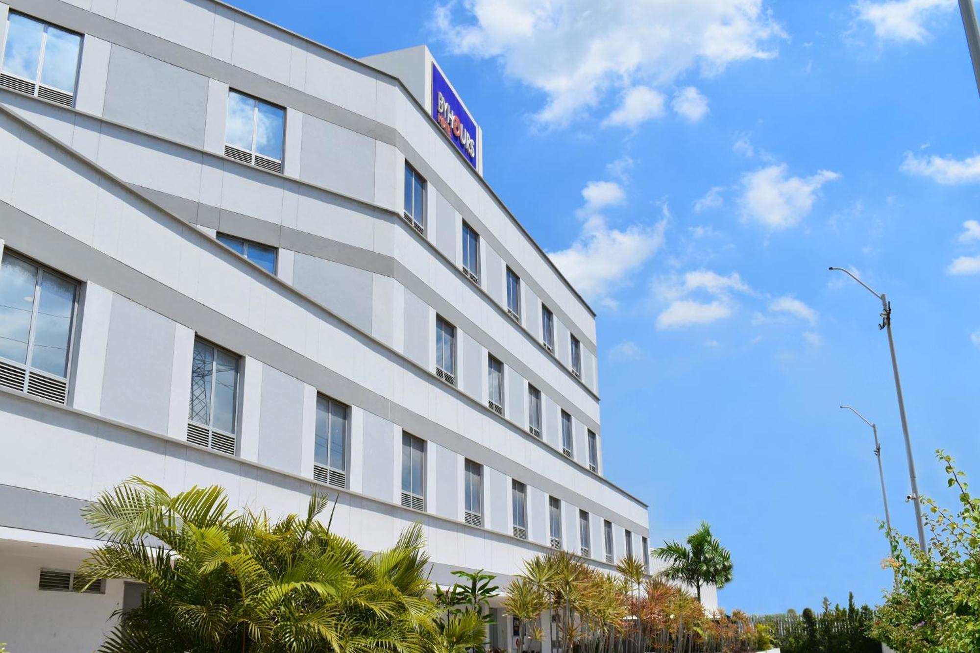 Hotel Byhours Circunvalar - Adults Only 巴兰基亚 外观 照片