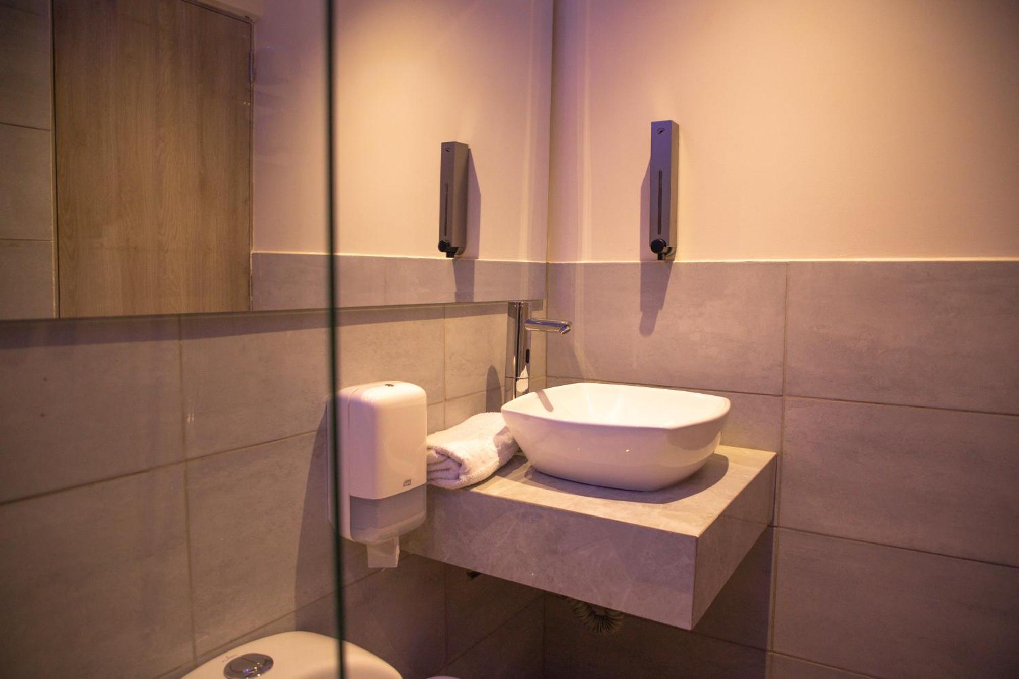 Hotel Byhours Circunvalar - Adults Only 巴兰基亚 外观 照片