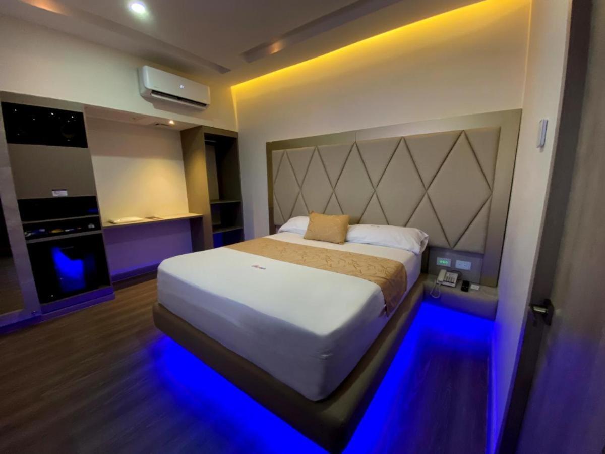 Hotel Byhours Circunvalar - Adults Only 巴兰基亚 外观 照片