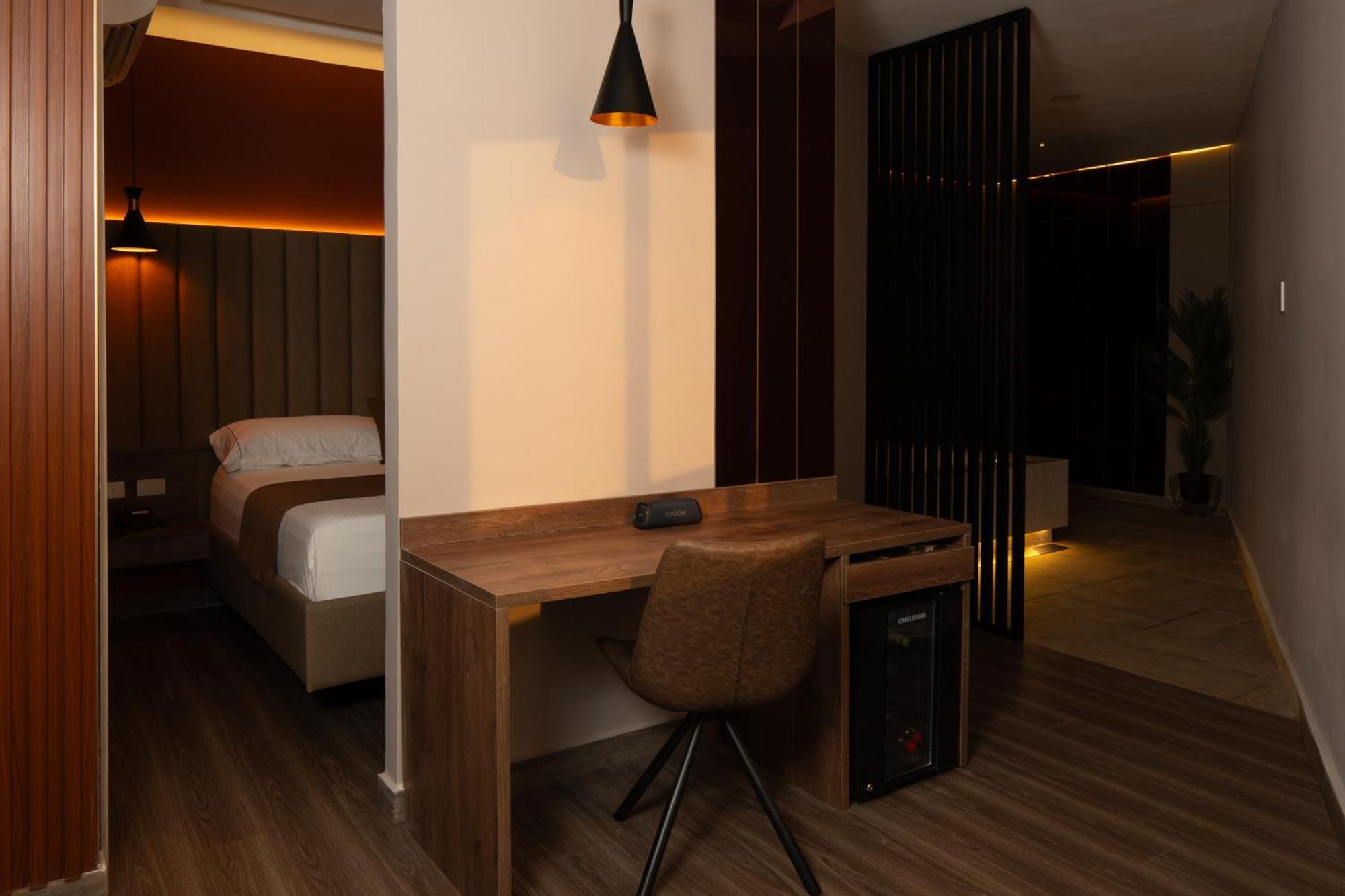 Hotel Byhours Circunvalar - Adults Only 巴兰基亚 外观 照片